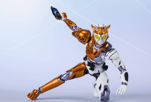 Bandai Spirits S.H.Figuarts KamenRider Valkyrie Rushing Cheetah Kamen Rider Z jp - Picture 4 of 5