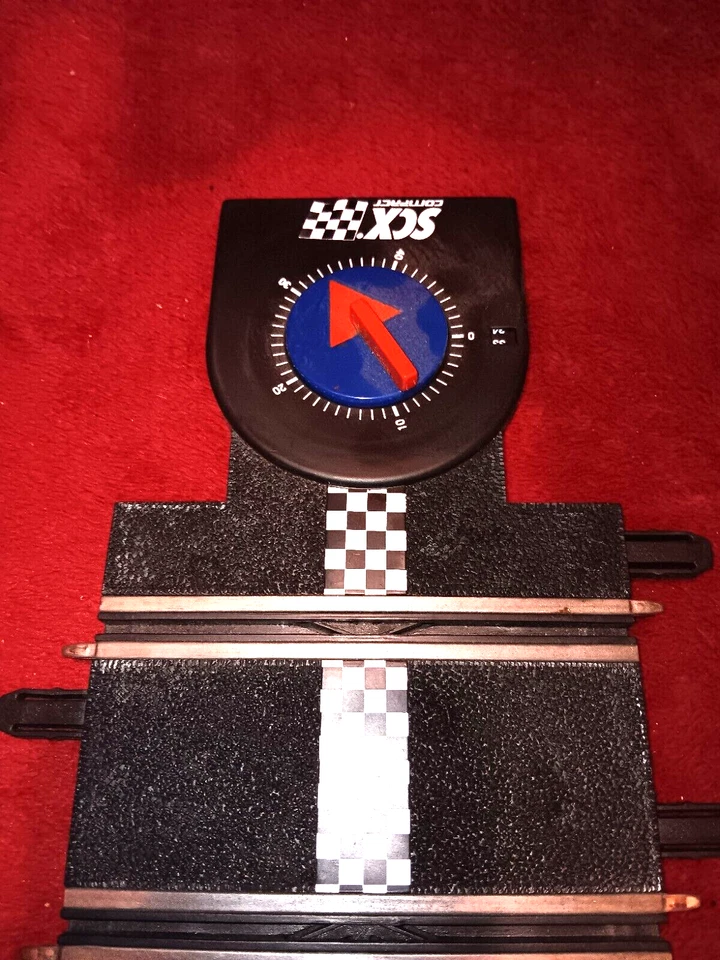 SCX COMPACTO 1:43 VUELTA CONTADOR SLOT CAR TRACK Funciona por favor leer Foto 3 de 4