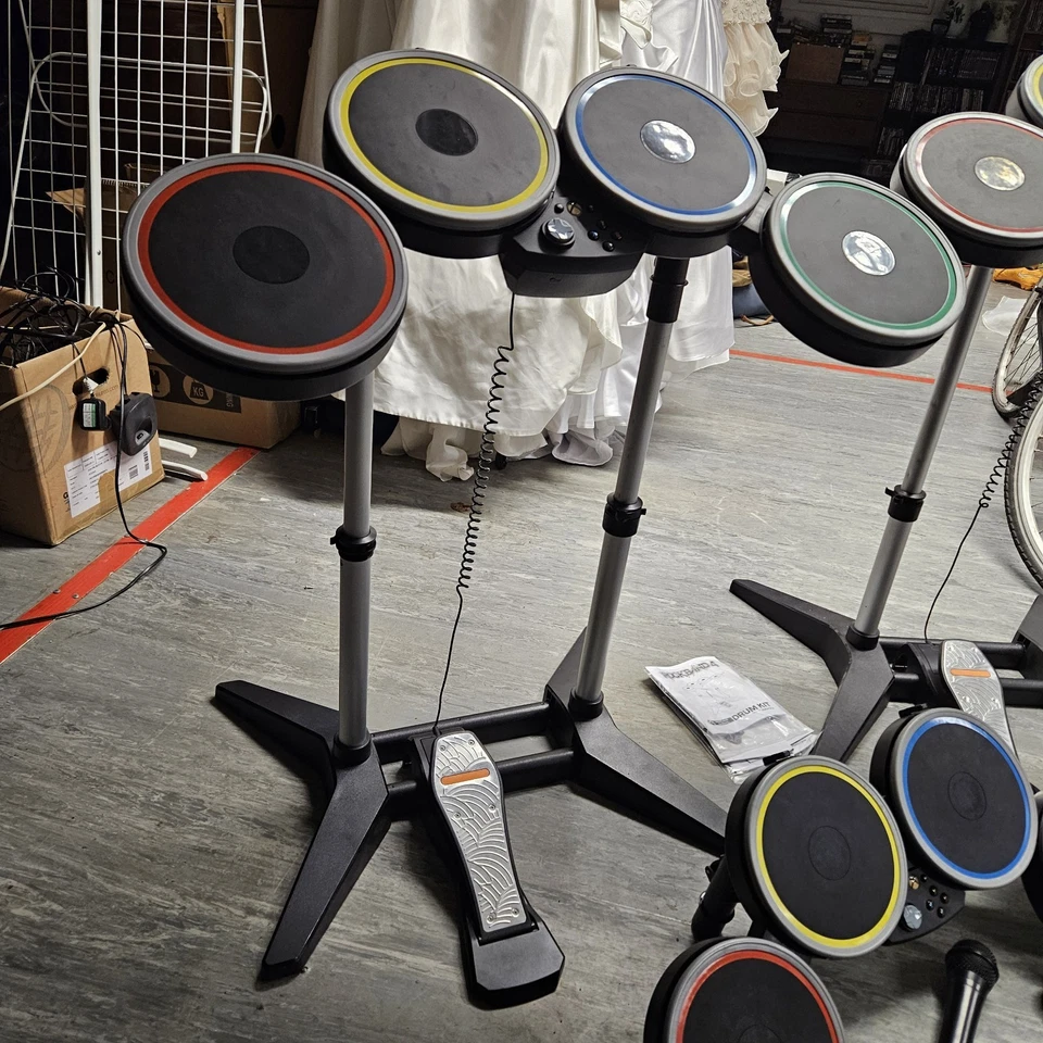 Xbox One Rock Band 4 Wireless Drum Kits - 3 Drums + 4 Pedels + 2 Mics  - Image 2 of 4