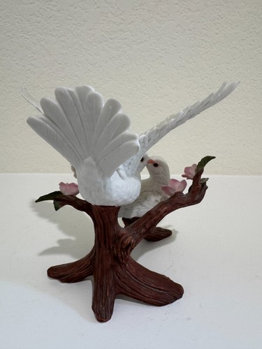 Lenox “Love’s Promise” Doves Figurine – Fine Porcelain Romance, 1991, Sold As Is - Picture 7 of 7