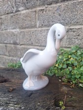Vintage Nao Swan Figurine Porcelain Ceramic Ornament By Lladro
