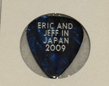 ERIC CLAPTON & JEFF BECK GUITAR PICK JAPAN 2009 TOUR RARE CONCERT STAGE PLECTRUM
