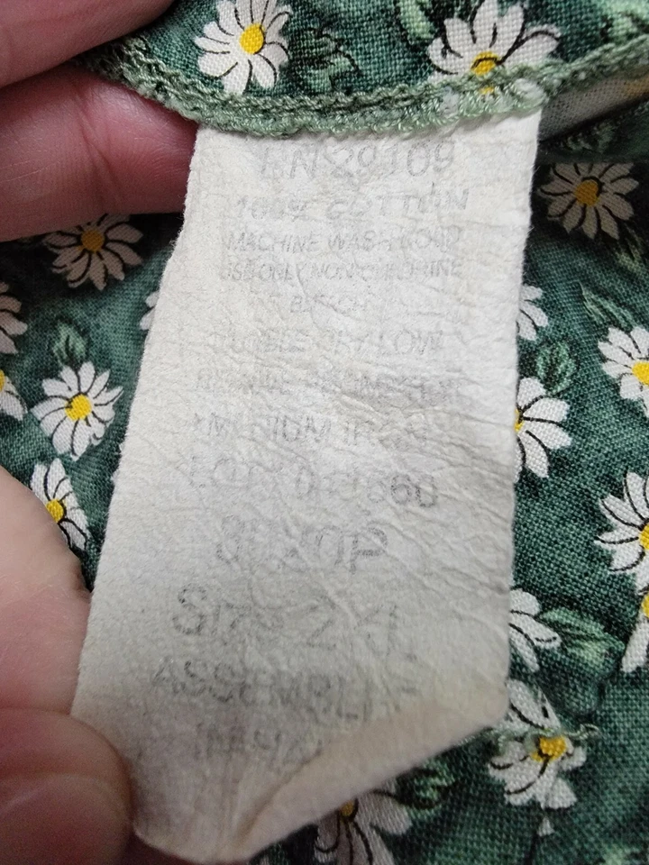 Cotton Club Womens Scrub Shirt Size 2XL XXL 2X Large Green White Yellow Floral - Image 3 of 4