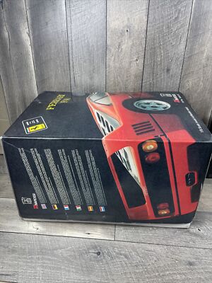 PEZZO DI RICAMBIO X21 FERRARI F40 POCHER Scala 1/8 K55 K56 K57 K58 K60 EUR 22,00 - FR - Foto 4