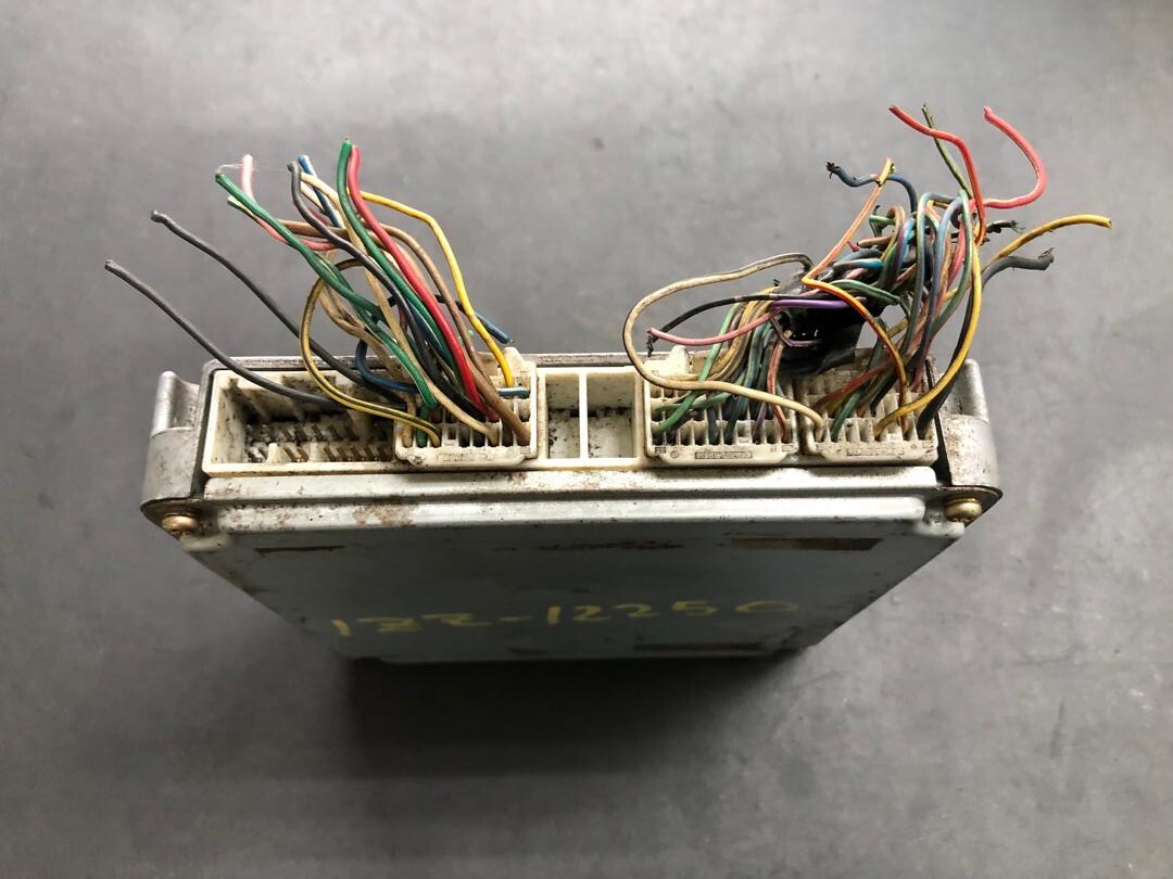 TOYOTA COROLLA Engine Control Unit ECU 1ZZ-FE ECT 89666-12250 Used