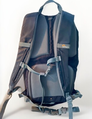 Lowepro Photo Hatchback BP 150 AW II Backpack - Black/gray for