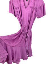 Simply Vera Wang Dress M Women's Lavender Fuchsia Flutter Sleeve Flounce Belted
