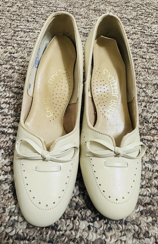 Women’s Enna Jetticks Shoes - Size 5