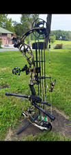 Bear Alaskan Pro Camo Aluminum Compound Bow Hunting Bow w/ Sight & Stabilizer