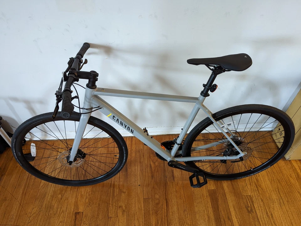 Canyon Roadlite 5 状况良好,几乎不使用。 中号 — 第 4/4 张图片