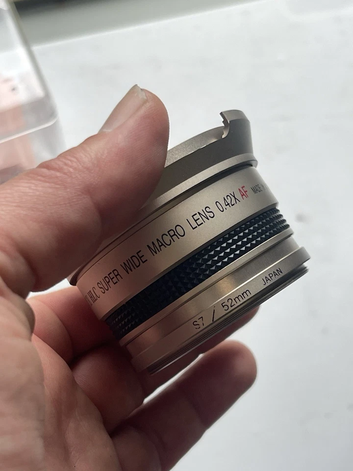 35mm Titanium Zyce HLC Super Wide Macro Fisheye Converter Video Lens 0.42X AF - Image 3 of 4