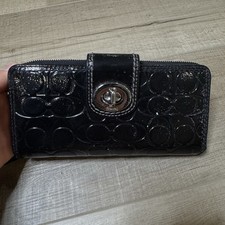 Coach Black Patent Leather Wallet with C Monogram and Silver Lock Vintage Y2K