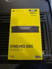 NEW/SEALED! Corsair Vengeance DDR5  RAM 32GB (2 x 16GB) CMK32GX5M2B5200C40