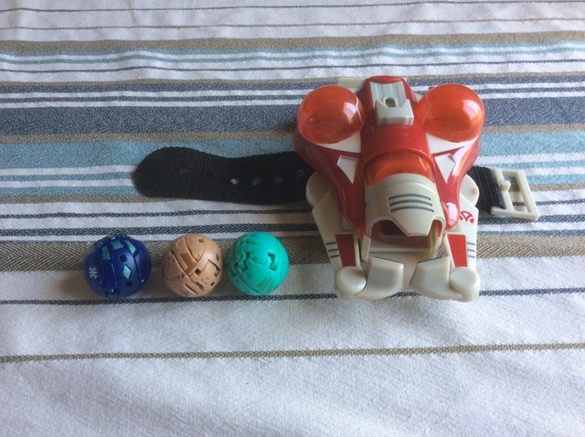 bakugan launcher toy