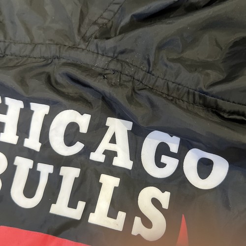 NBA Chicago Bulls Jacket Size 4 - Picture 9 of 12
