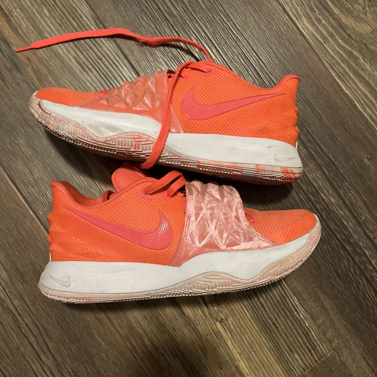 Size 8.5 Nike Kyrie Low Hot Punch 2018 eBay