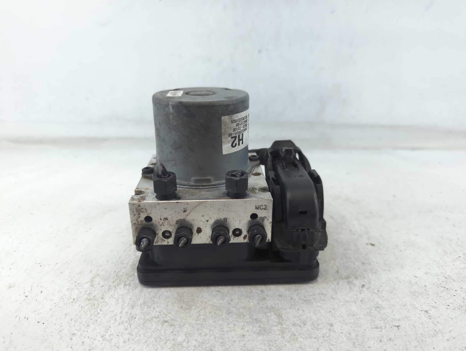 2016-2018 Hyundai Tucson Abs Pump Control Module CTT2I