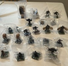 Dreamblade Miniatures 2006-2007 Lot of 22 Figures Sealed