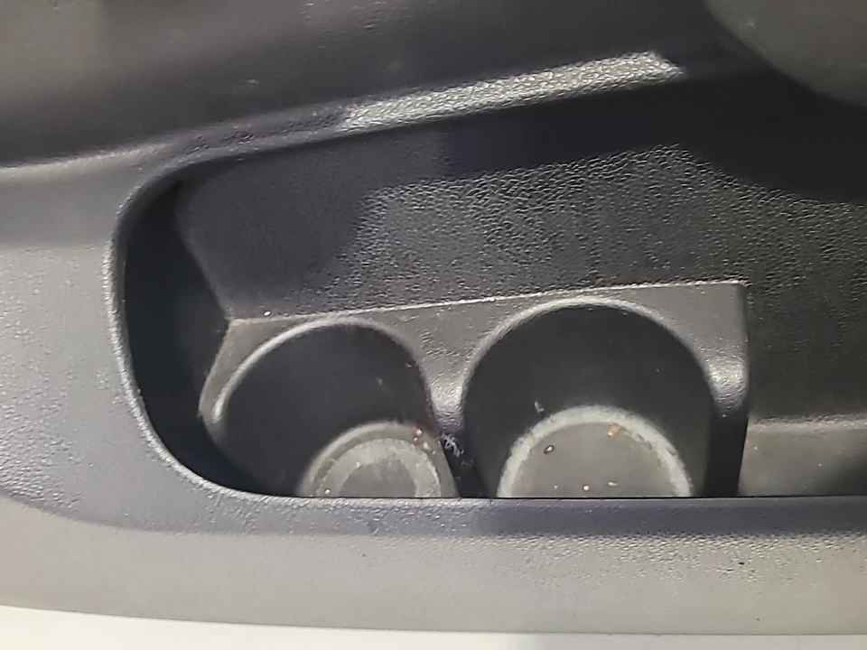 Panel de moldura de puerta lateral del pasajero delantero Chevy Silverado Sierra 10-14 OEM Foto 3 de 4