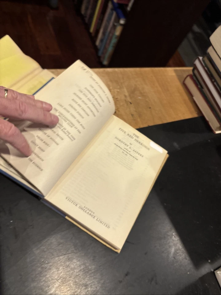 THE FIVE RED HERRINGS Dorothy L. Sayers 1947 hcdj Victor Golancz Foto 3 de 4