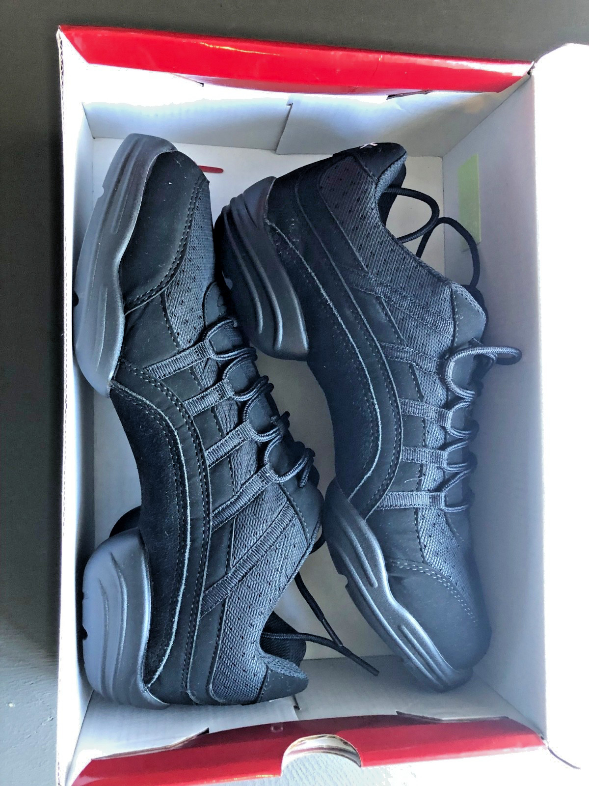 Black Unisex Shoes Men 11.5 Women 13
