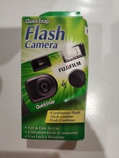 Fujifilm Fuji Quicksnap 400 Single Use Disposable 35mm Camera w Flash -Exp. 2015