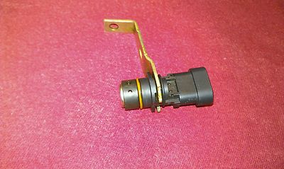  CHEVROLET/BLASER/S10/SIERRA/ESCALADE CRANKSHAFT POSITION SENSOR 