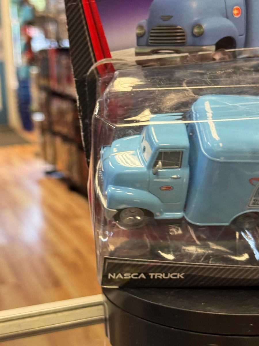 Take Flight Nasca Truck Oversized Diecast 1:55 (Pixar Cars
