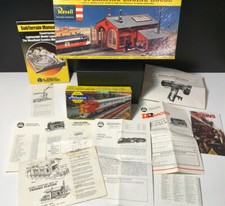 Vintage Large Lot of Ho Scale Train Boxes Instructions for Engines Bldgs.