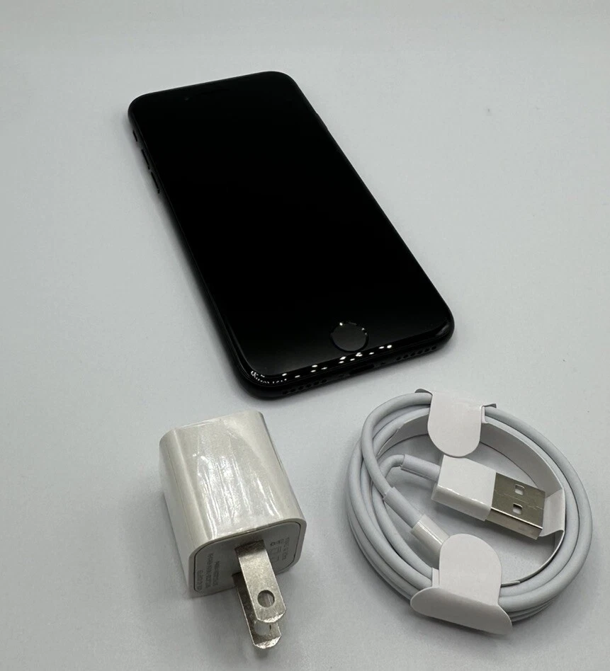 Apple iPhone 7 32GB Unlocked Verizon AT&T T-Mobile Metro- BLACK - Image 2 of 4