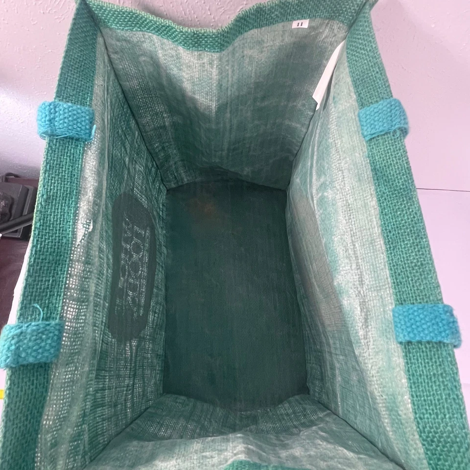 Bolso de compras reutilizable tejido de yute verde azulado Whole Foods Market Foto 4 de 4