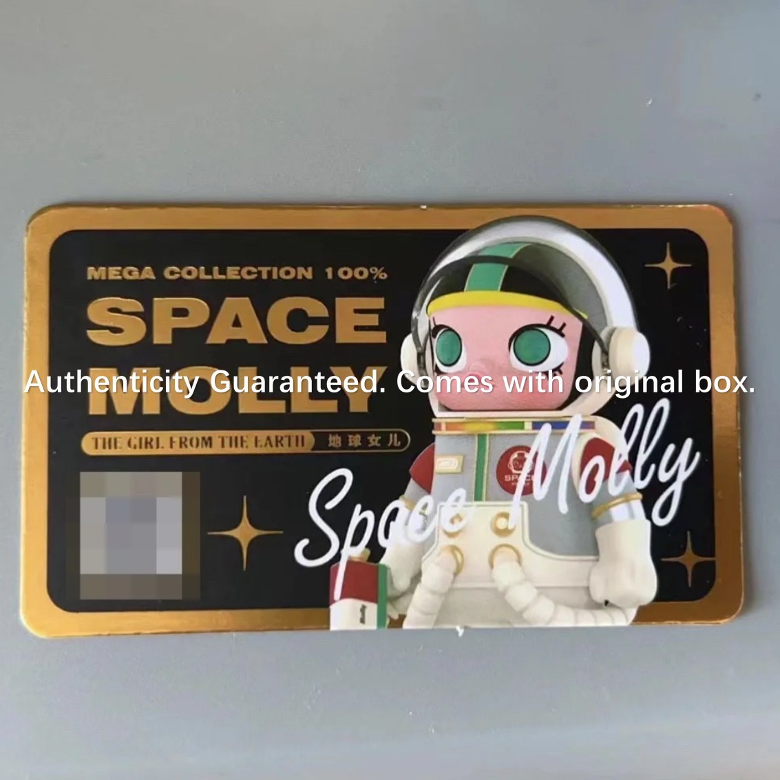 POP MART Mega Collection 100% Space Molly The Girl from The Earth