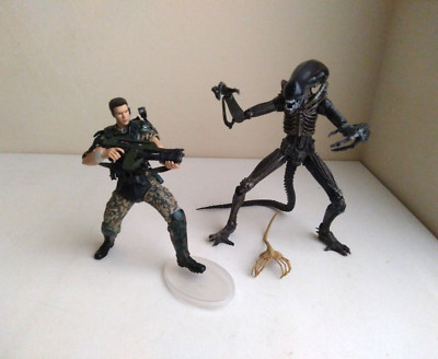 NECA Aliens Mcfarlane  Corporal Dwayne HICKS & Ultimate XENOMORPH U.S.SELLER*