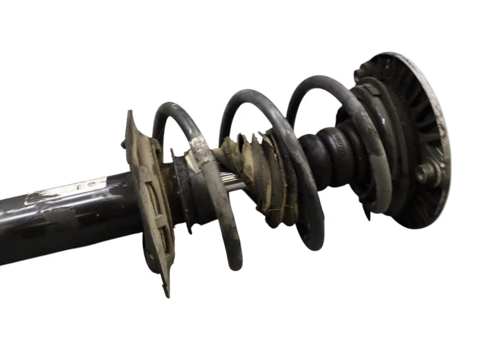 Черная оригинальная передняя левая амортизирующая стойка амортизатор 12–18 BMW 320i 320i xDrive - Изображение 4 из 4