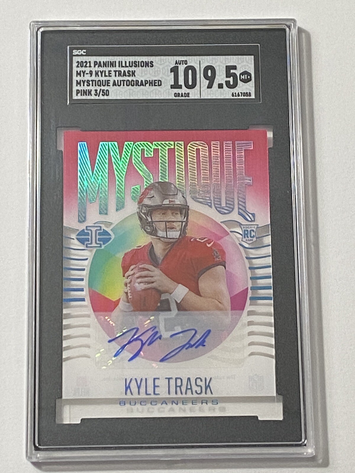 Kyle Trask Panini Illusions Mystique #MY9 Autograph-Pink