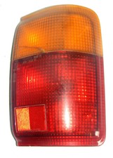 GENUINE TOYOTA SURF RIGHT HAND DRIVER EXTERIOR REAR TAILLIGHT 33-06204R (RHD)