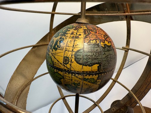 Vintage Armillary Sphere Astrolabe Globe Old World Wood Brass Made In Italy 14" - Picture 3 of 9