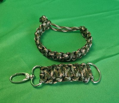 Mad Max-Armband. 21 cm. Schlüsselanhänger.