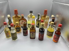 Lotto Mignon bottiglie  in miniatura da collezione Ramazzotti Stock Vecchia Roma