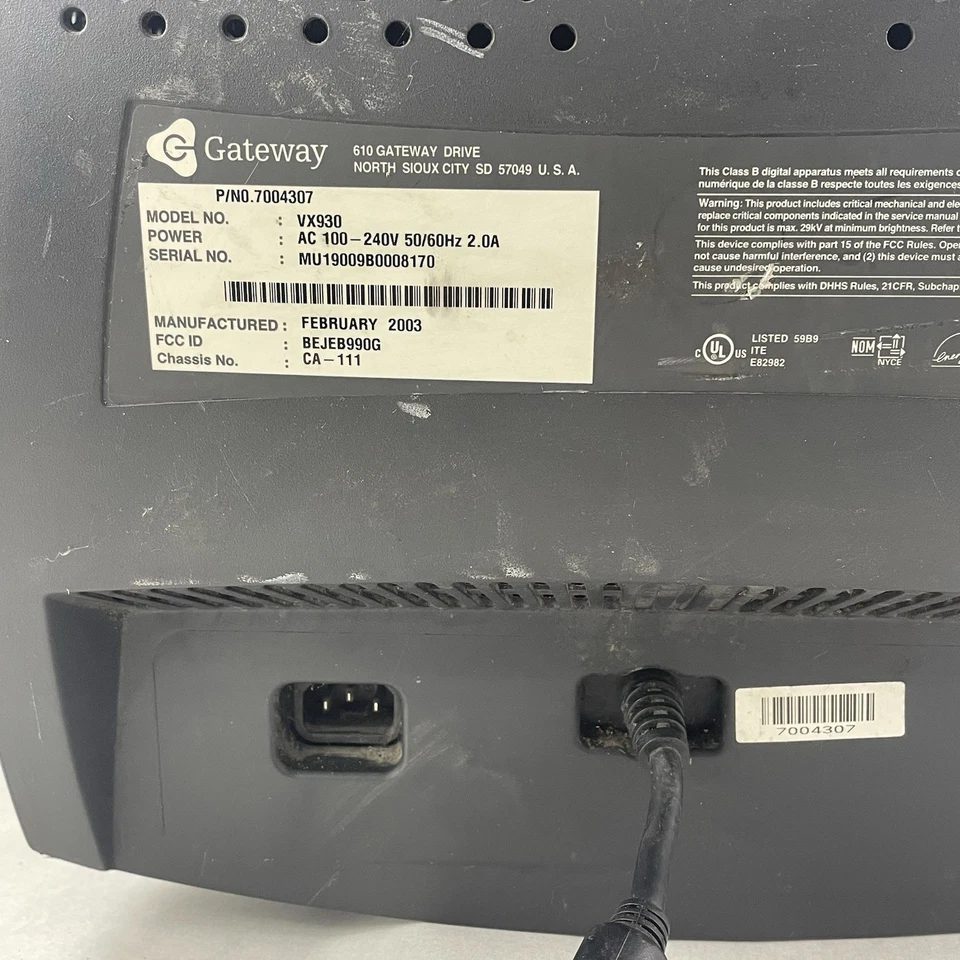 Gateway VX930 786N 17" VGA CRT Color Monitor Tested Retro Gaming Grade B - Image 4 of 4