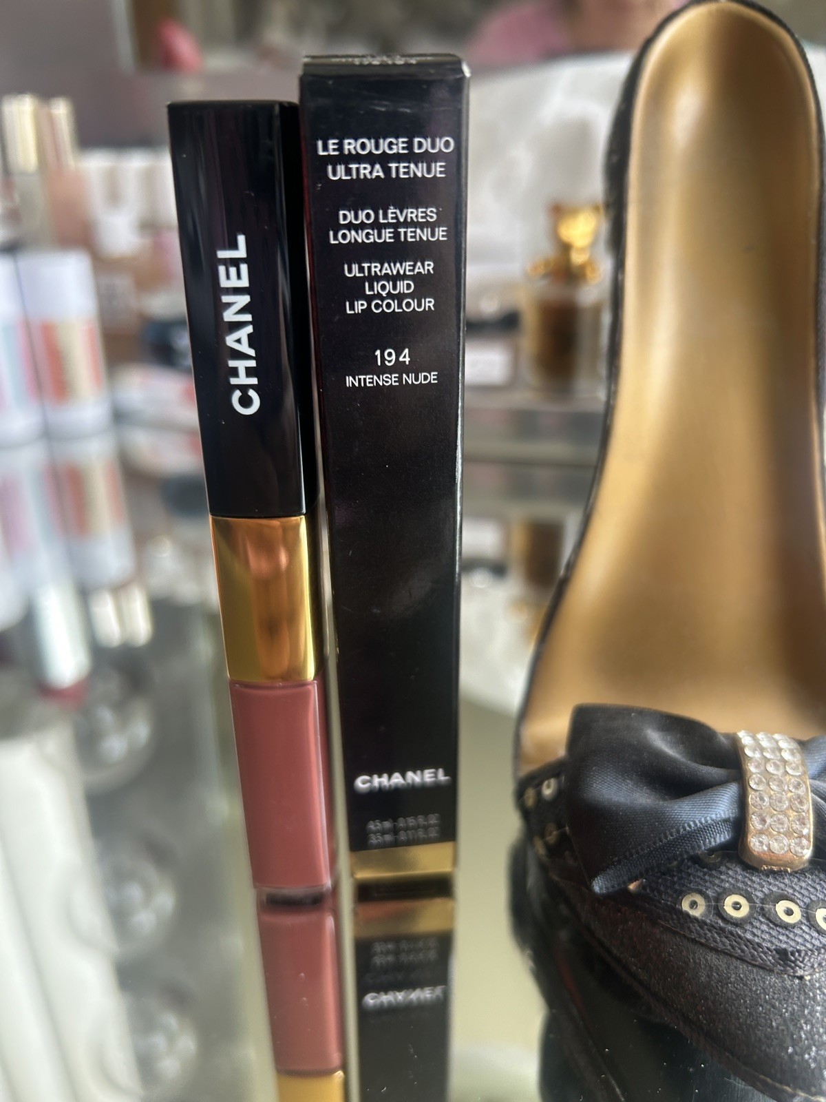 Chanel Le Rouge Duo Ultra Wear Liquid Lip Colour  #194 INTENSE NUDE  