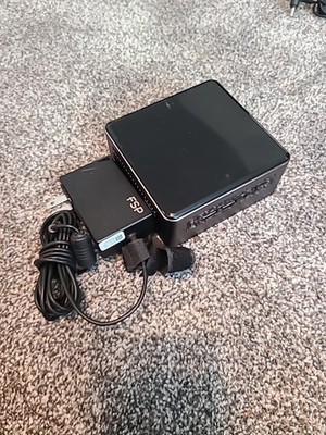 Intel NUC Mini PC NUC7 | Core i5-7260U | 8GB DDR4 | 250 GB SSD | NO OS