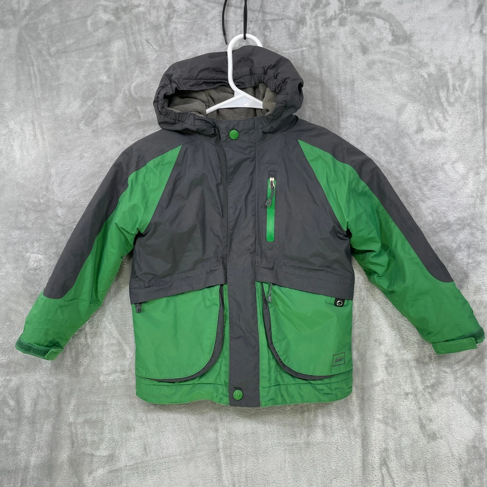 REI Boys Size XXS (4-5) Green Hooded Full Zip Insulated Winter Parka FLAW!