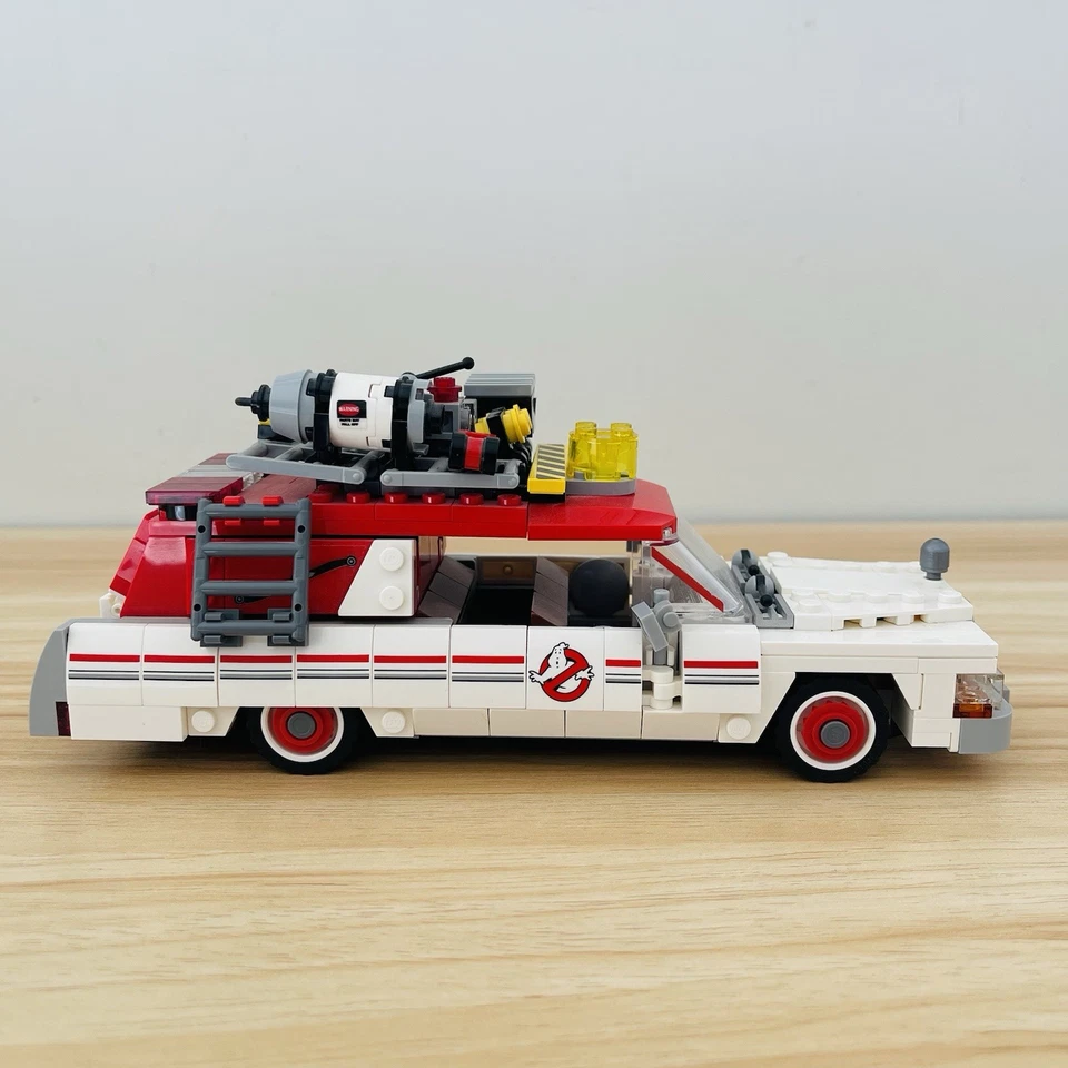 LEGO Ghostbusters 75828 - Ecto 1 & 2 Includes Manual Only Vehicle No Figures - Image 3 of 4