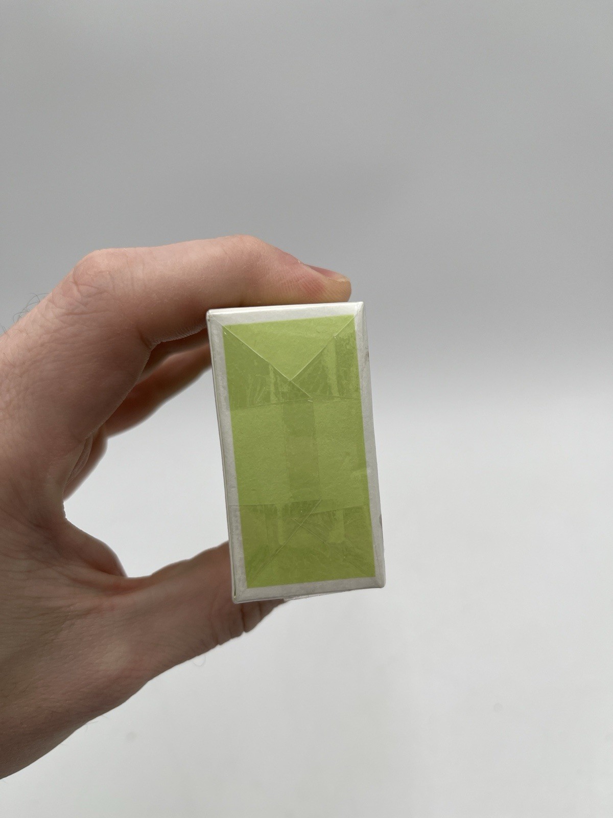 Estee Lauder Pure White Linen Light Breeze EDP Spray 1.7 oz 50 ml Vintage Sealed