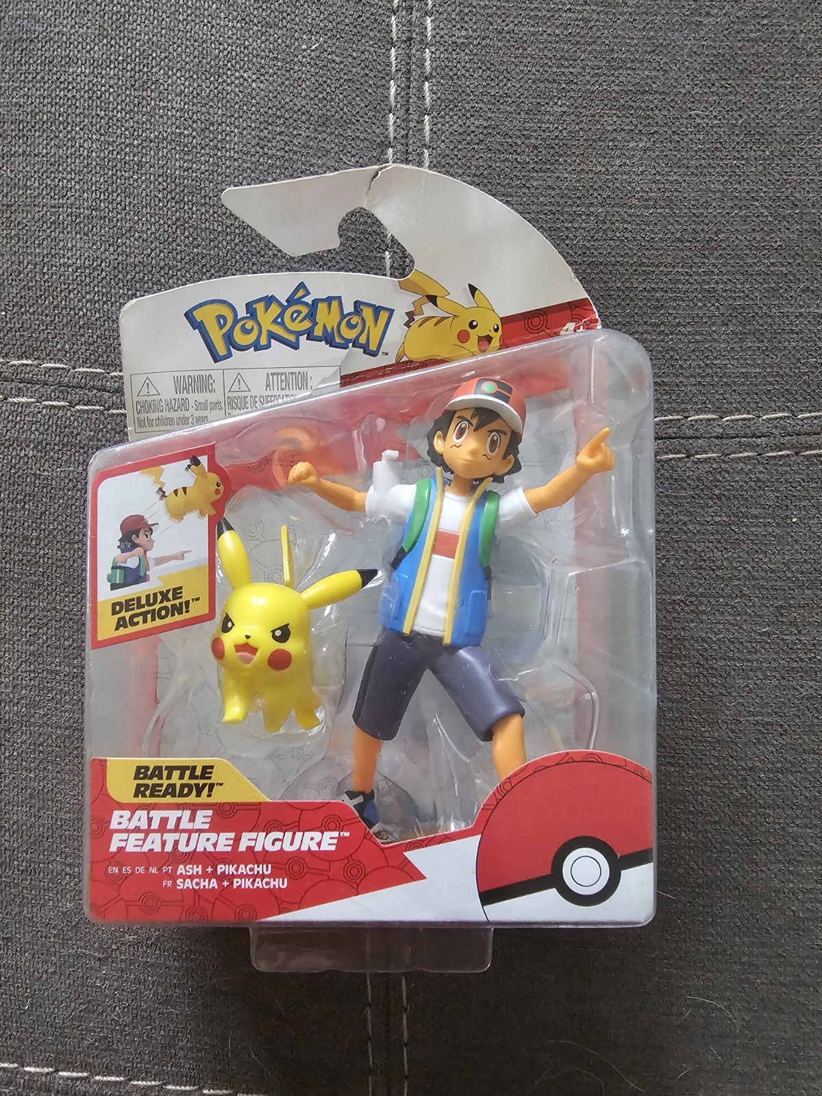 Jazwares Ash and Pikachu Battle Ready Feature Action Figure 
