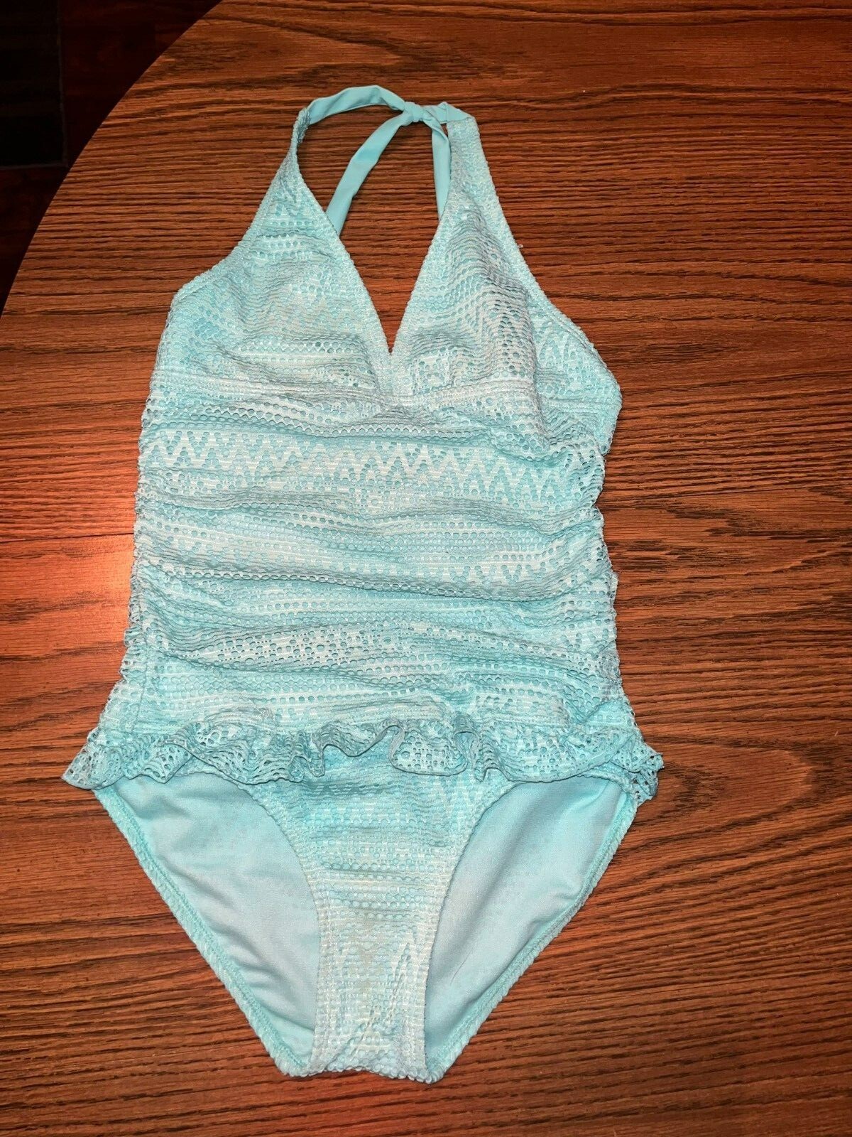 Picture 1 of 4