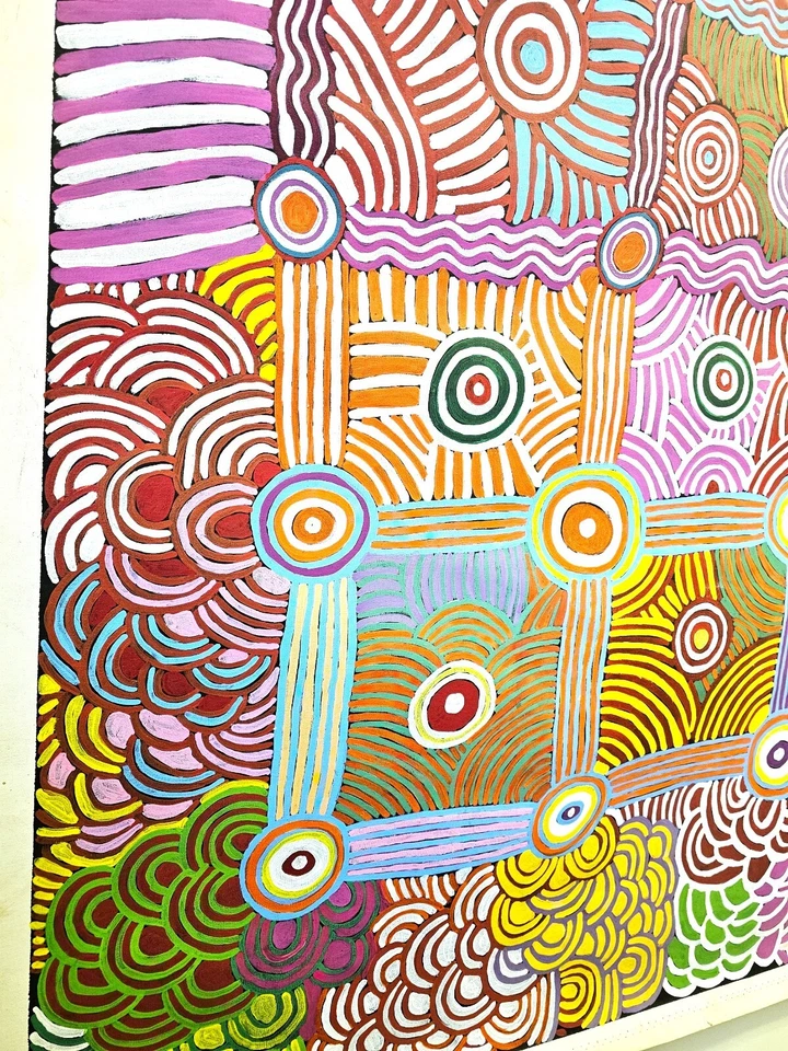 Carrocería ceremonial para mujer - Arte aborigen Australia - Josie Kunoth Petyarre Foto 3 de 4