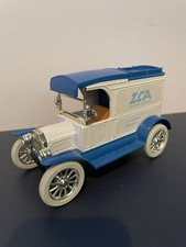 Ertl 1913 Model T Delivery Bank Zinc Corperation Of America