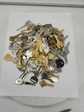 3 Plus Lbs Lot of Misc Used Cut Keys House Business Car Brass Silver Key